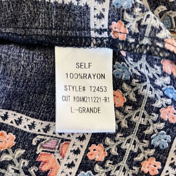 Blush Navy Bohemian Border Floral Print Smocked Casual Cami Tank Top - Picture 14 of 14